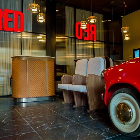 فندق Radisson Red بلغراد المظهر الخارجي الصورة