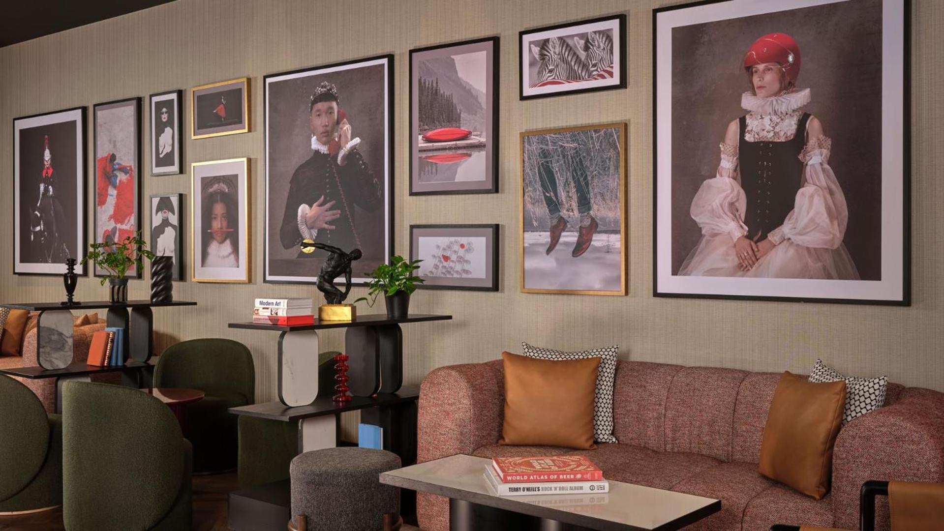 فندق Radisson Red بلغراد المظهر الخارجي الصورة